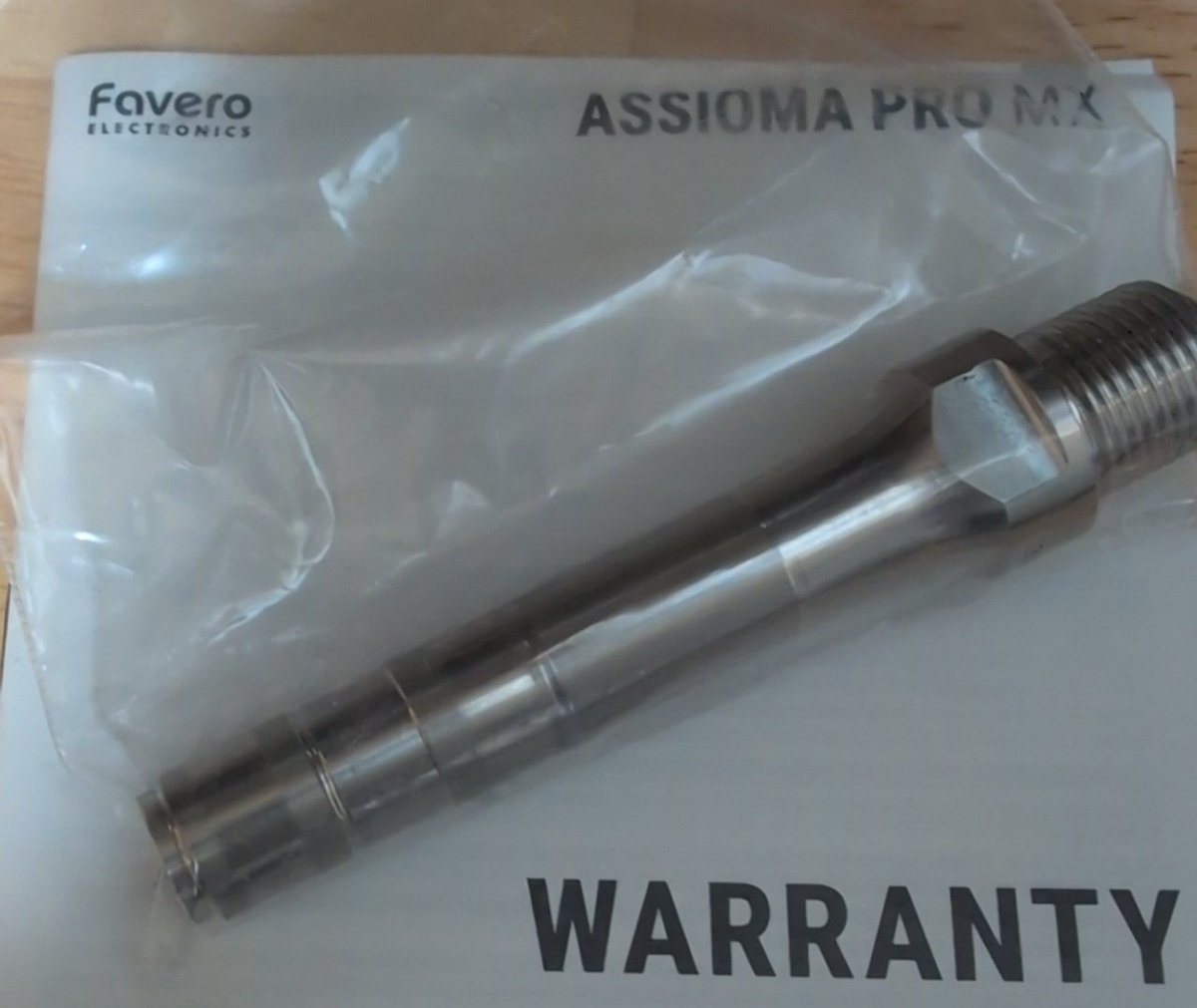 右側のスピンドル単体で購入できる