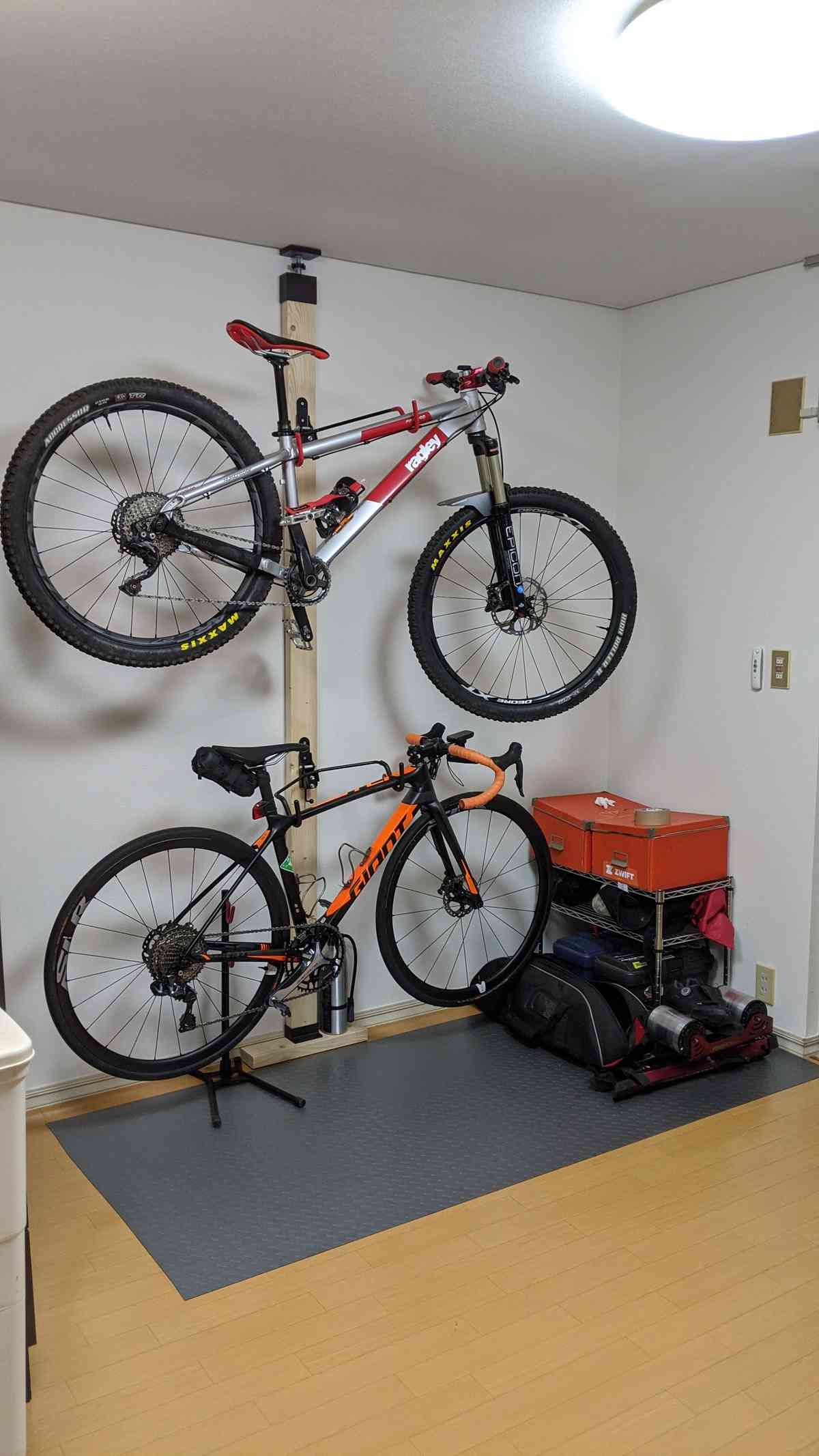 LABRICO 2×4 ADJUSTER POWERFUL で自転車ラックを作ってみた