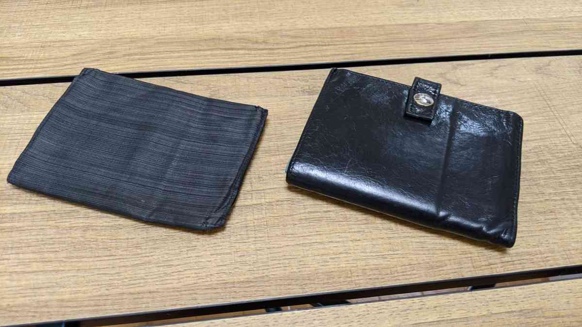 ライドも日常もいける超薄型財布 Allet Lether Coin walletレビュー