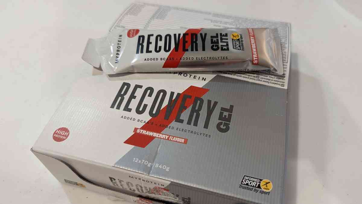 MYPROTEIN リカバリーゼリーエリート: 回復に必要な糖質とタンパク質を即チャージ