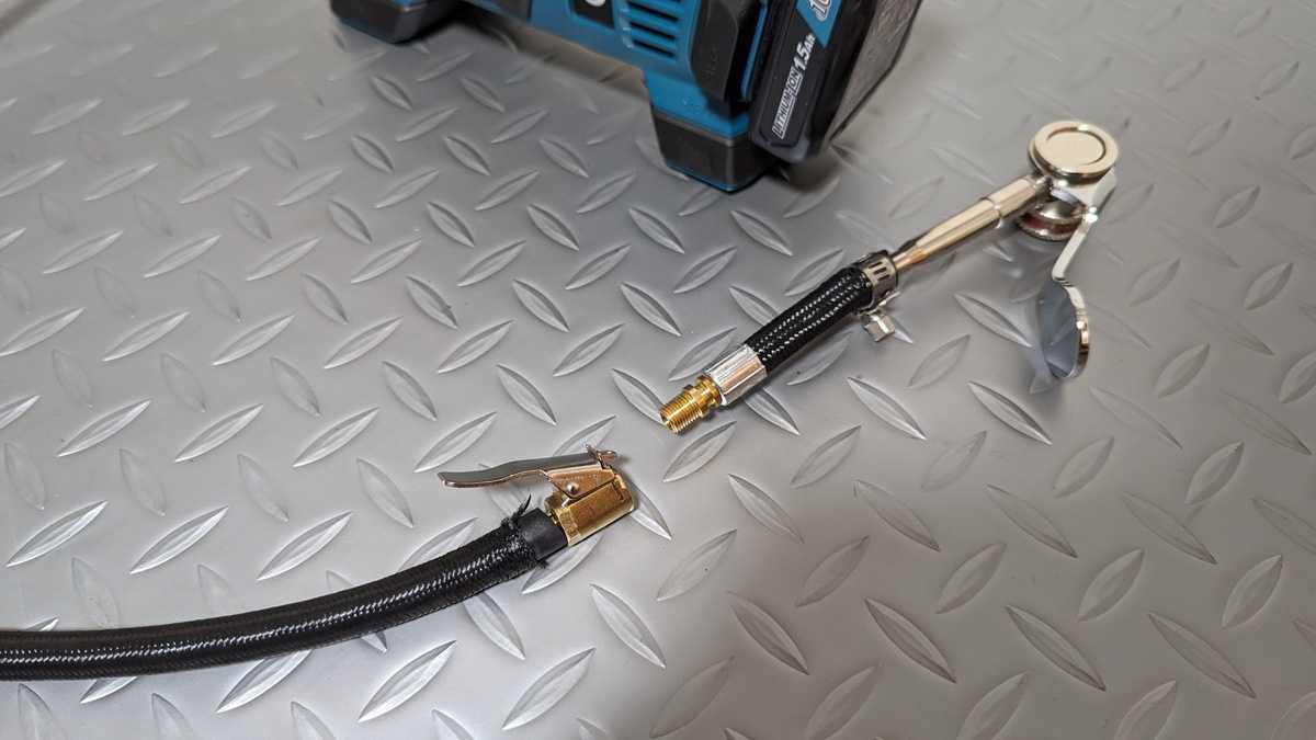 マキタ電動ポンプのポンプヘッドを改造して、ヒラメ横カムと米式チャックを共存させる