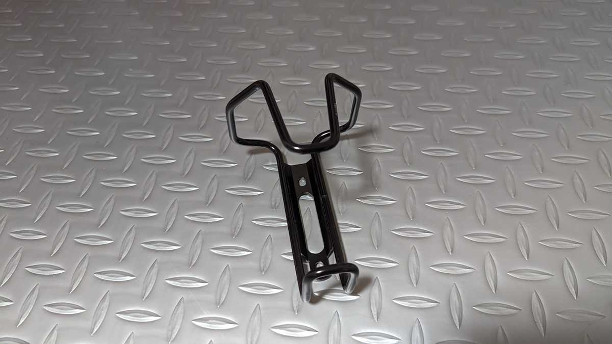 DAVOS グラベルケージと R250 ロングツールケースで積載力UP