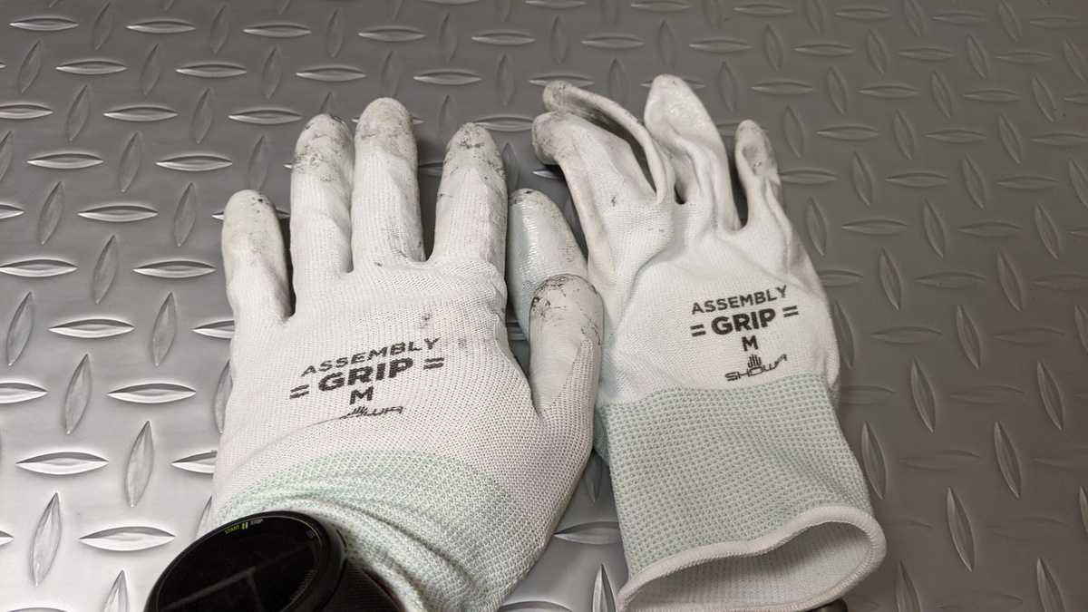 ツールチェストで作業エリアすっきり化／ショーワグローブNo.370とAmazonギフトボックス